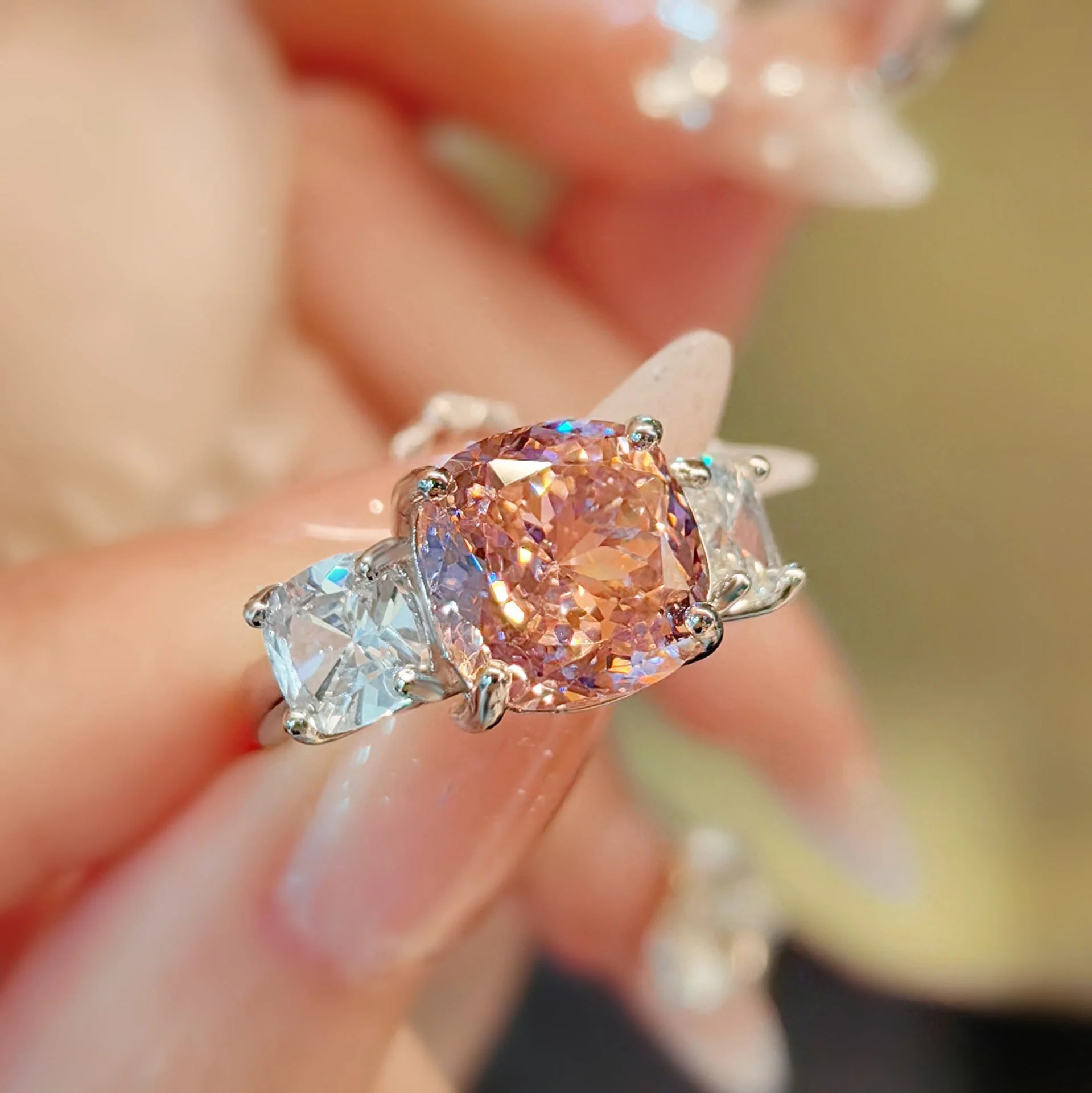 Adeline Rosetta Set | White Gold - Image 4