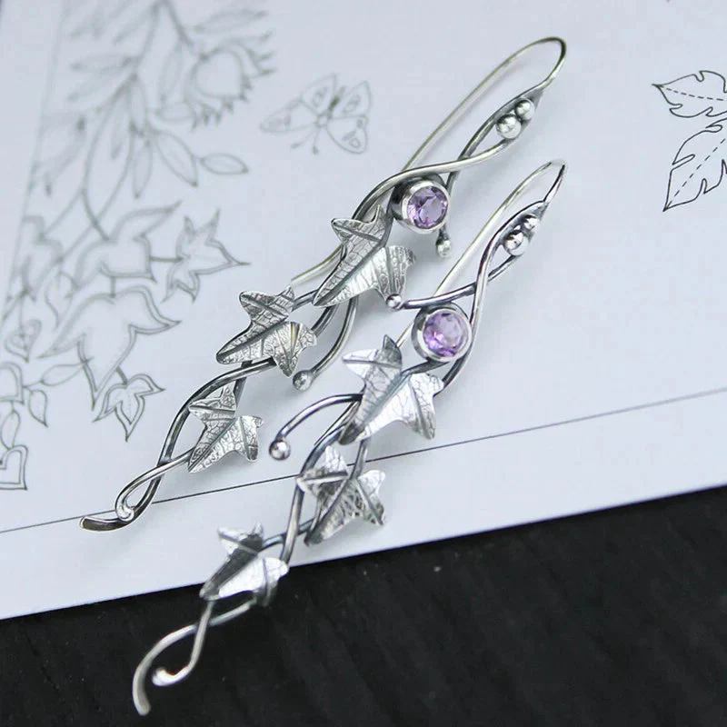Antique Leaf Elf Earrings | White Gold - Image 4