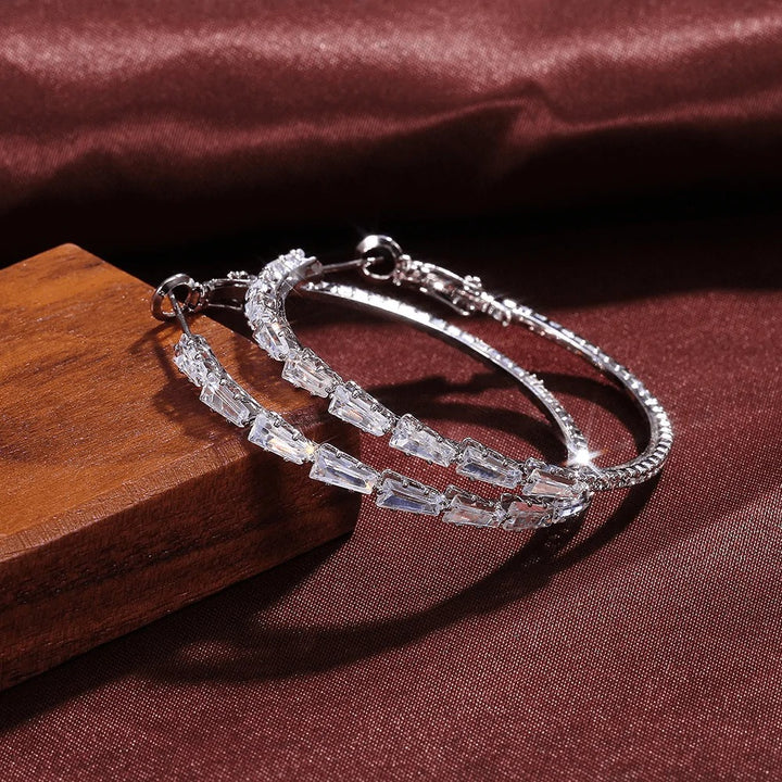 Camilla Vestalia Earrings | White Gold - Image 3