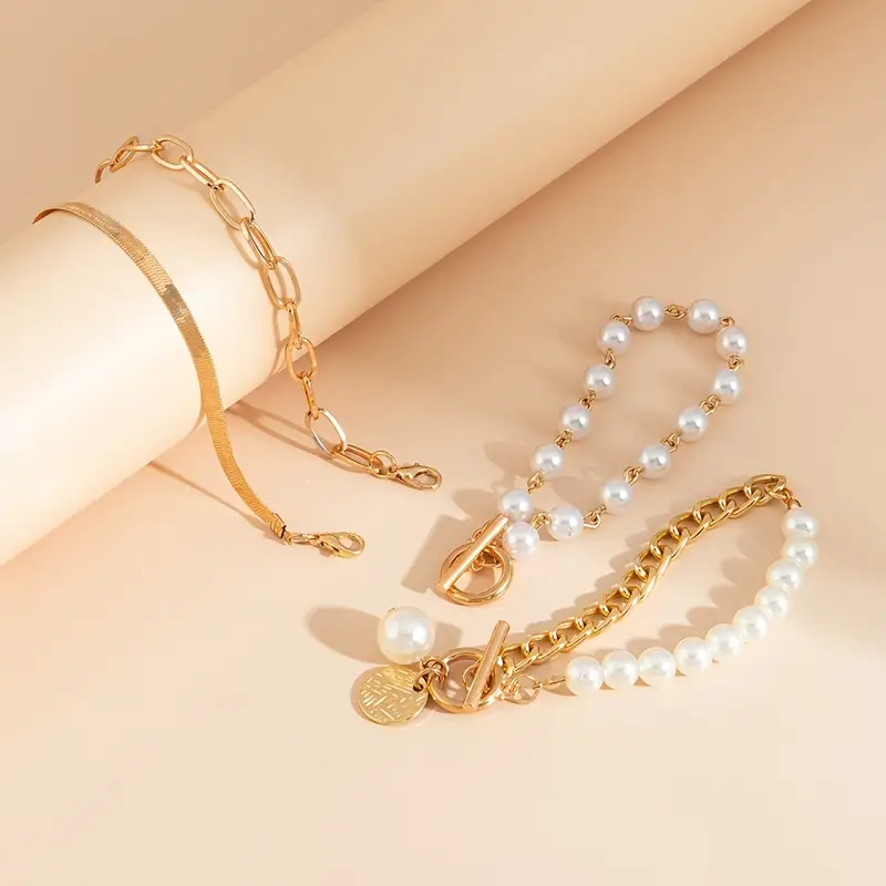 Chic Gold 4-Piece Bracelet Set - Snake, Pearls & Links | Gold - Image 5