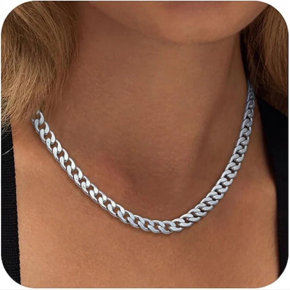 Chunky Cuban Link Necklace | Gold - Image 2