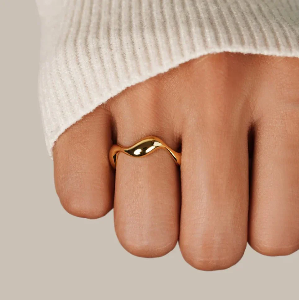 Elyra Smooth Flow Ring | Gold - Image 2