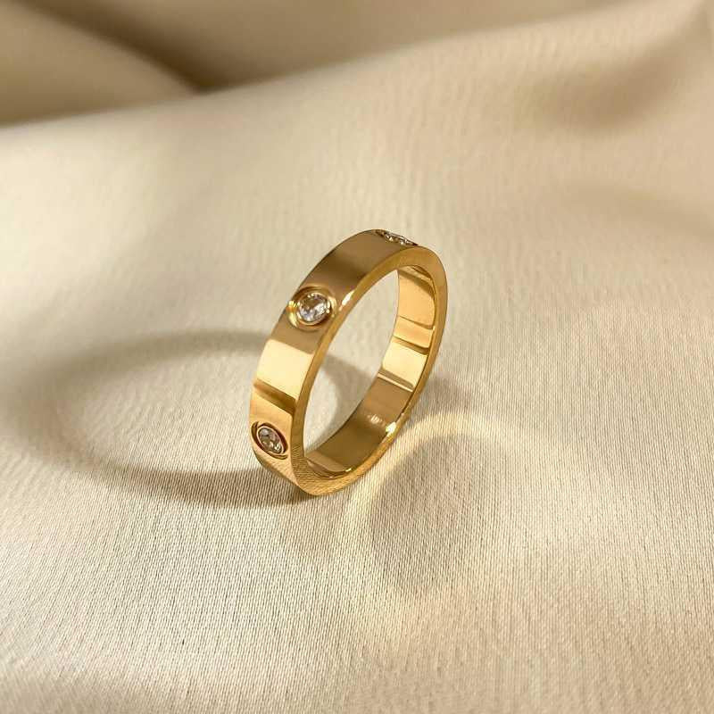 Gelsomina Ravetti Ring | White Gold - Image 2