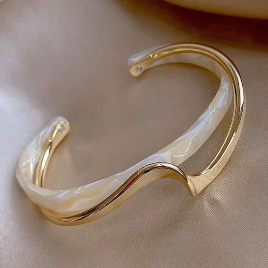 Golden Opal Glow Bracelet | Gold
