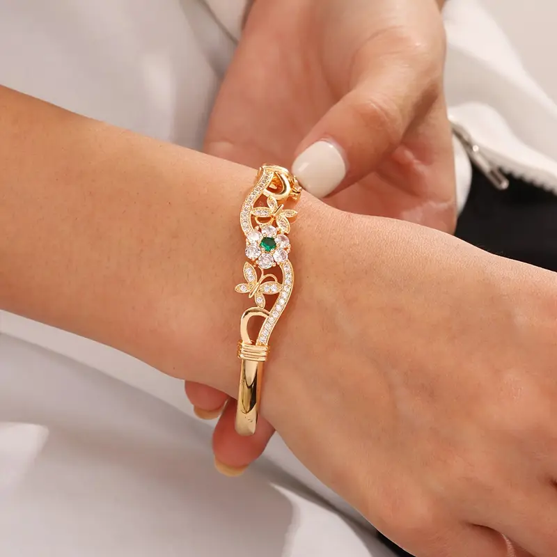Isla Beaumont Bracelet | Gold - Image 2