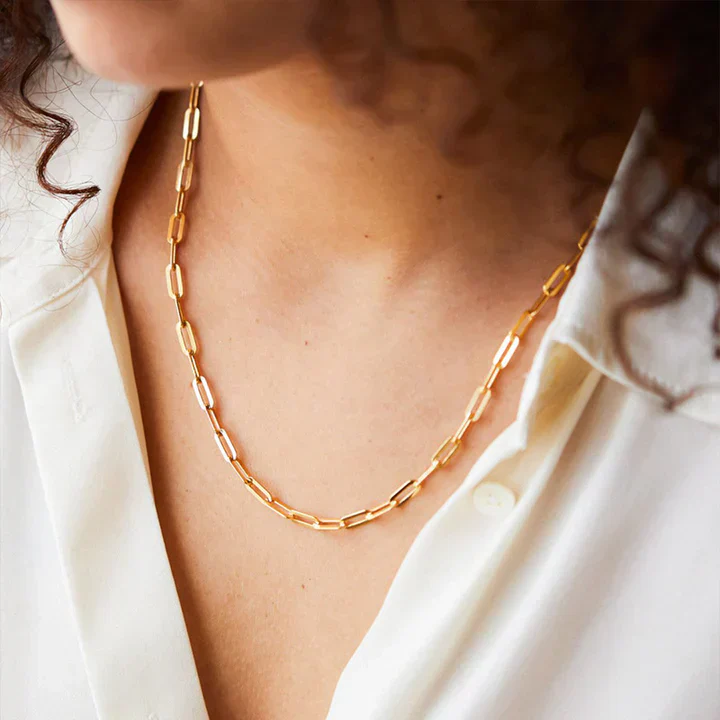 Junia Tiberina Necklace | White Gold - Image 3