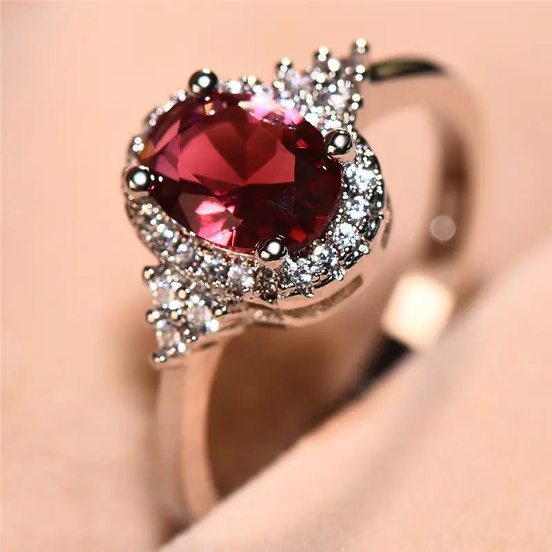 Kirelle Emberlain Ring | White Gold - Image 8
