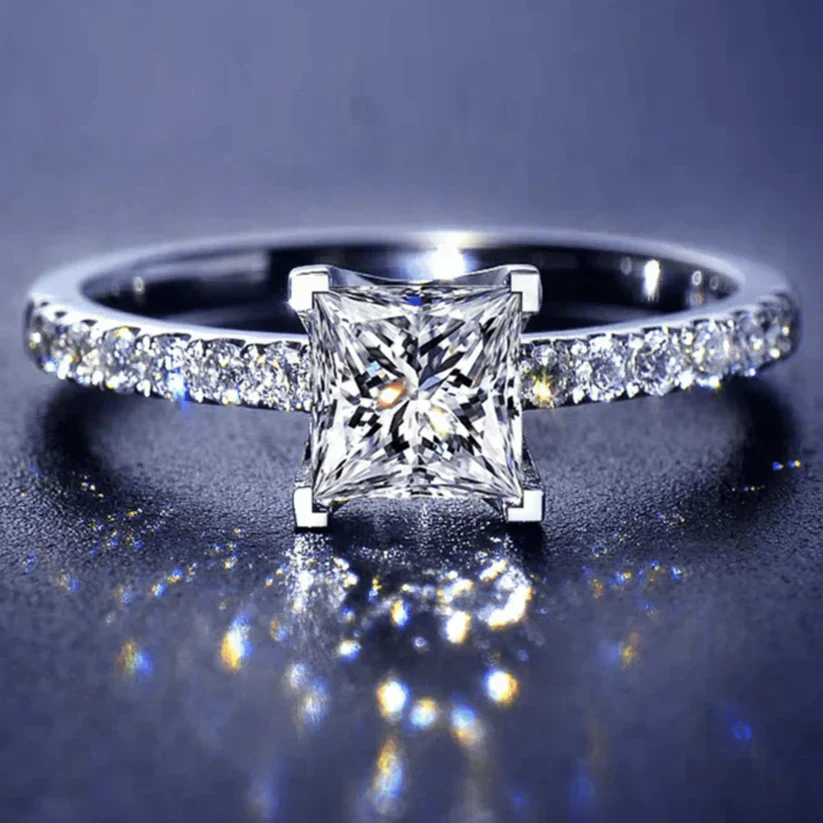 Leontina Gualtieri Ring | White Gold - Image 3
