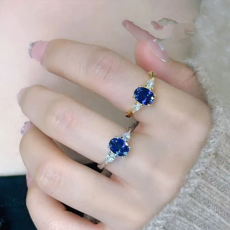 Marin Thorneau Ring | White Gold - Image 3