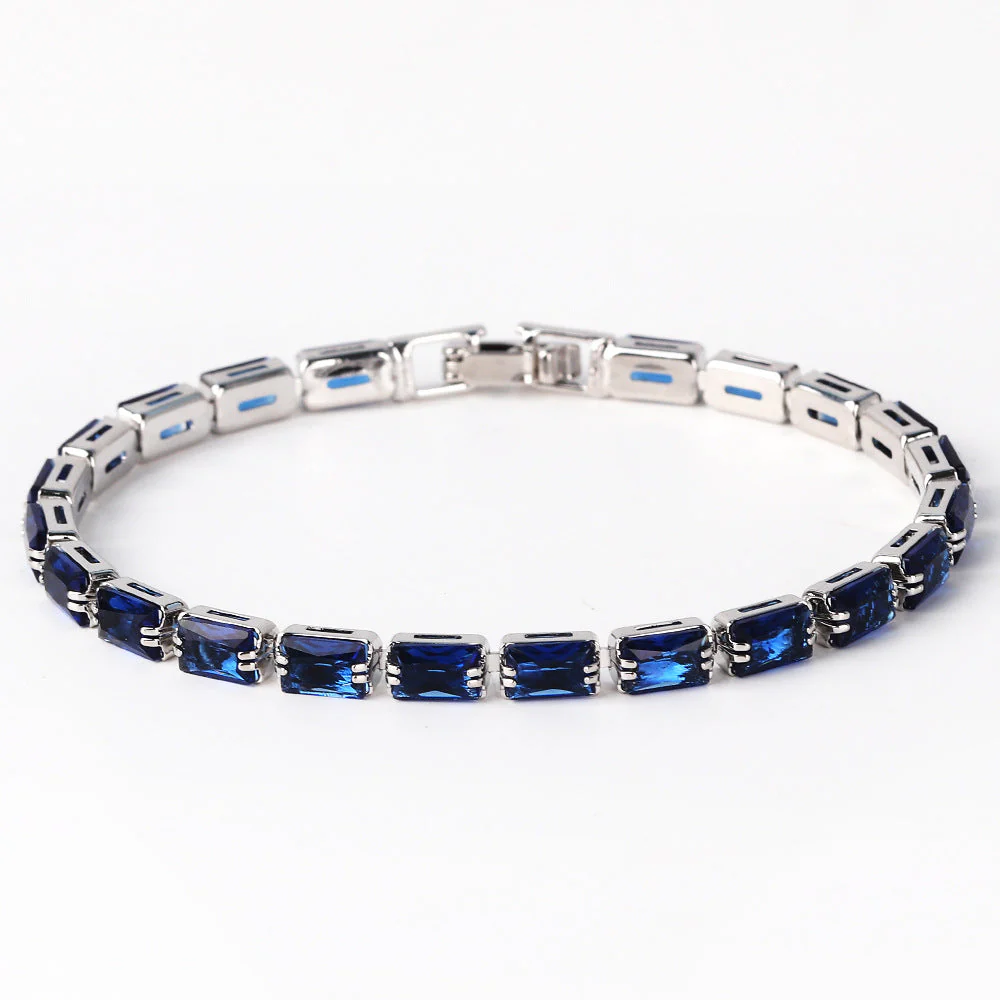 Mireda Thalindra Bracelet | White Gold - Image 2